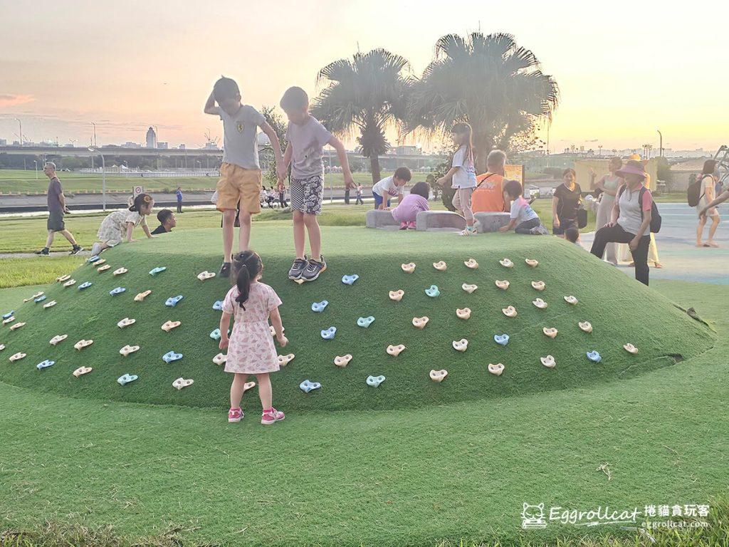 美提河濱公園兒童遊戲場