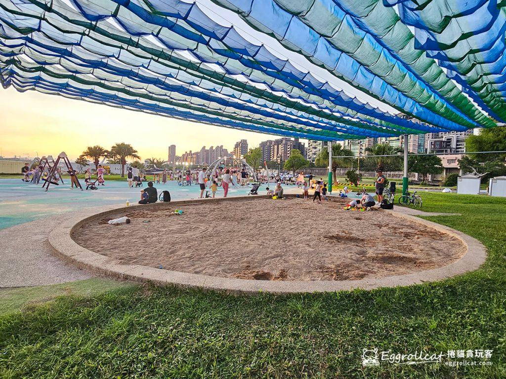 美提河濱公園兒童遊戲場