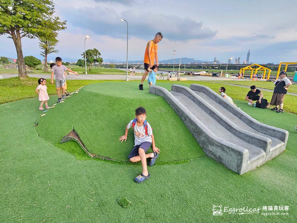 美提河濱公園兒童遊戲場