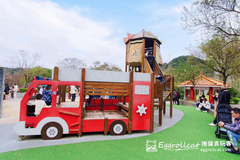 【台北內湖】湖山6號公園-捷運大湖公園站旁最好玩的消防車特色遊戲場 湖山6號公園