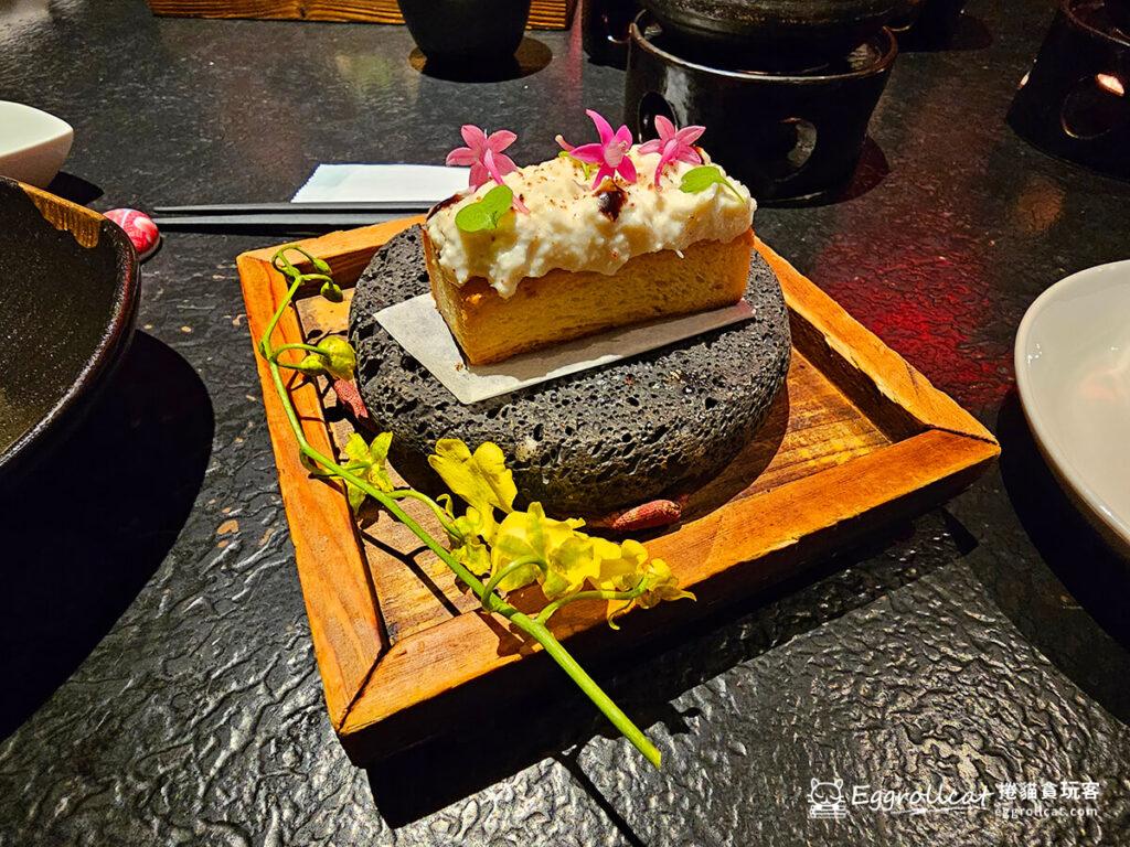 藝奇日本料理-蟹肉佐白蘆筍奶油吐司