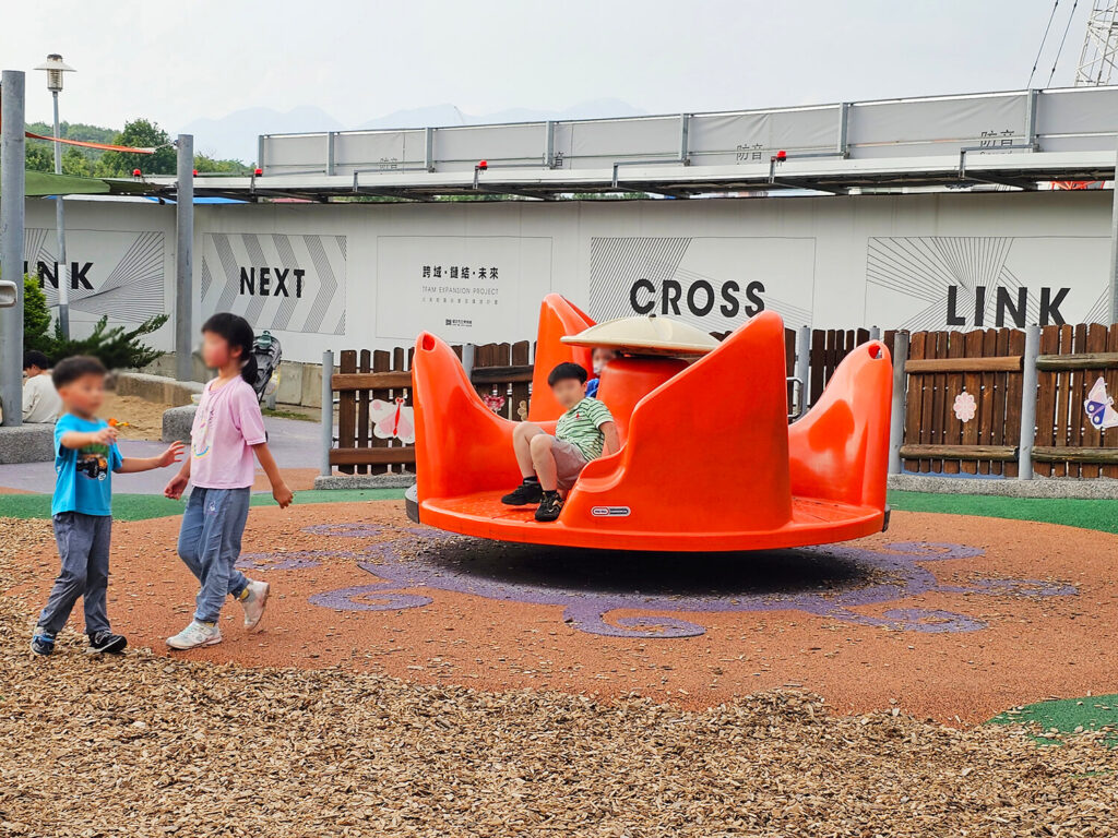 花博公園 舞蝶共融遊戲場