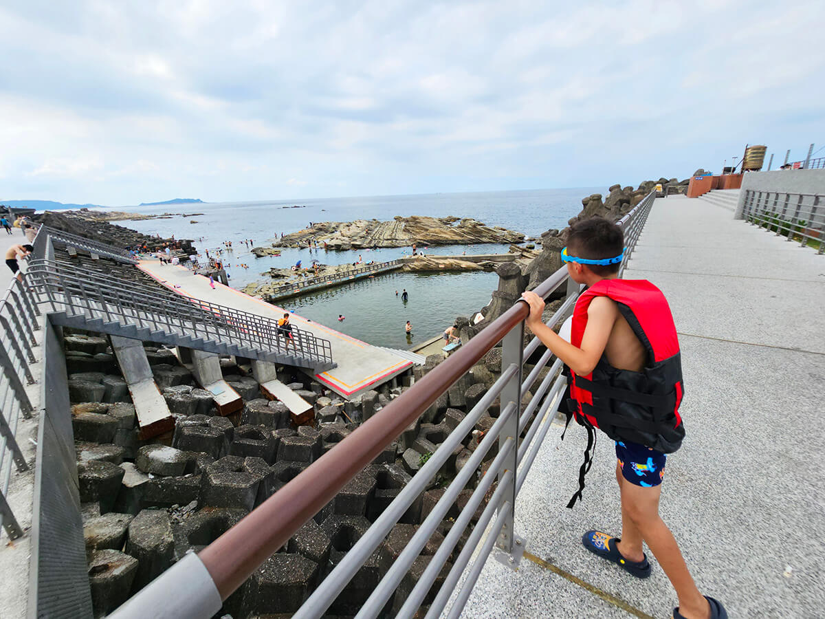 外木山海興游泳池