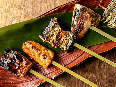 炭烤魚串 飯糰 越後屋助五郎