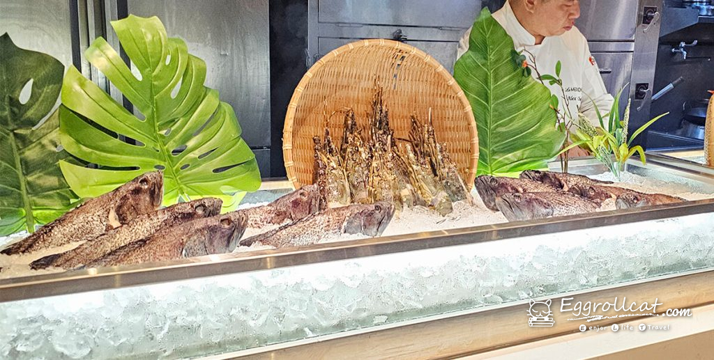 【台北Buffet吃到飽】寒舍艾美探索廚房|價格、訂位與必吃餐點全攻略 台北寒舍艾美探索廚房海鮮現烹區